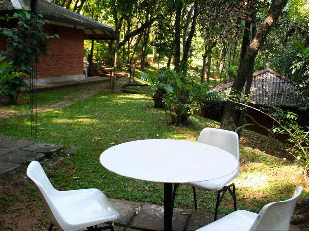 River Garden Resort Belihuloya Exteriér fotografie